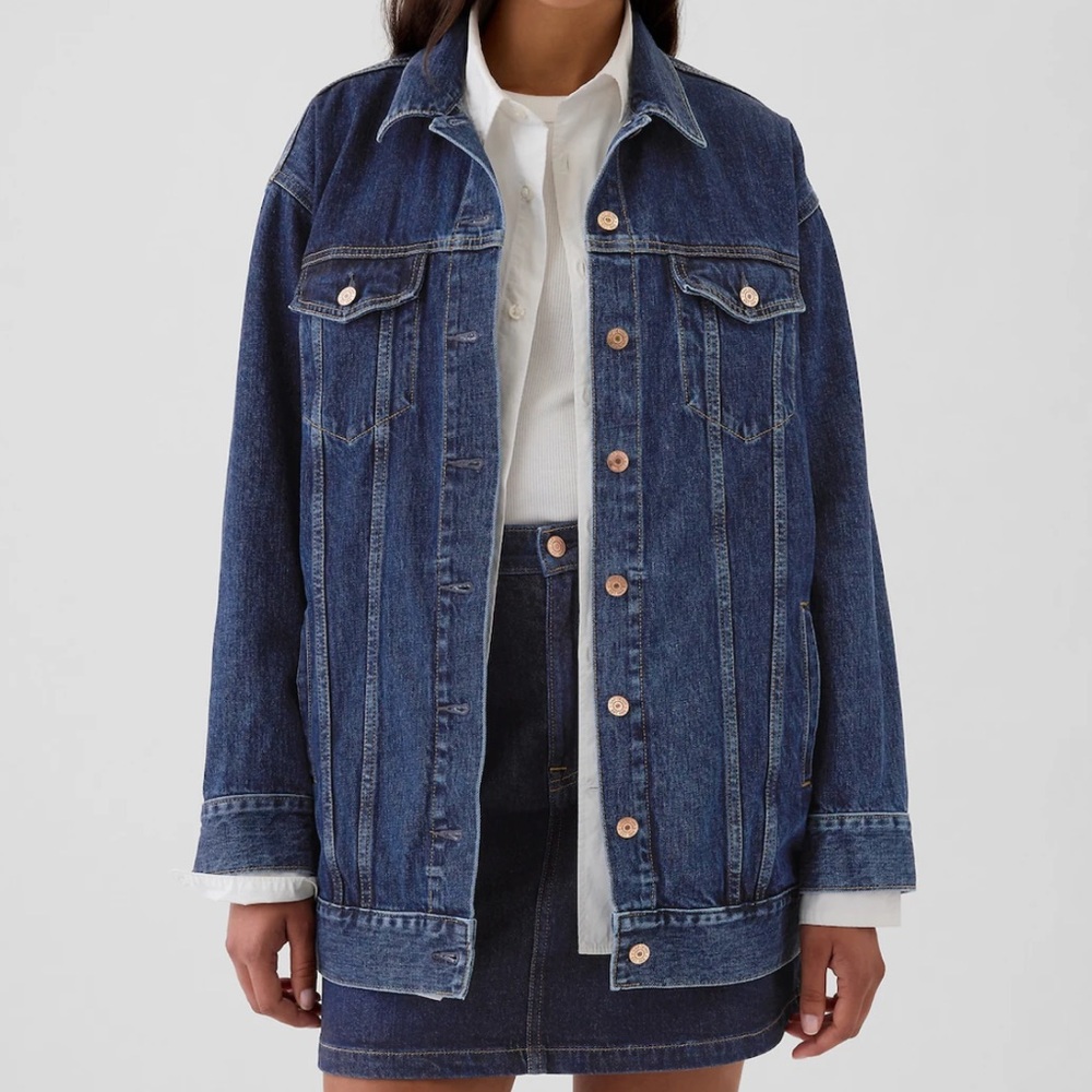 NWT GAP oversized icon denim jacket in medium indigo blue